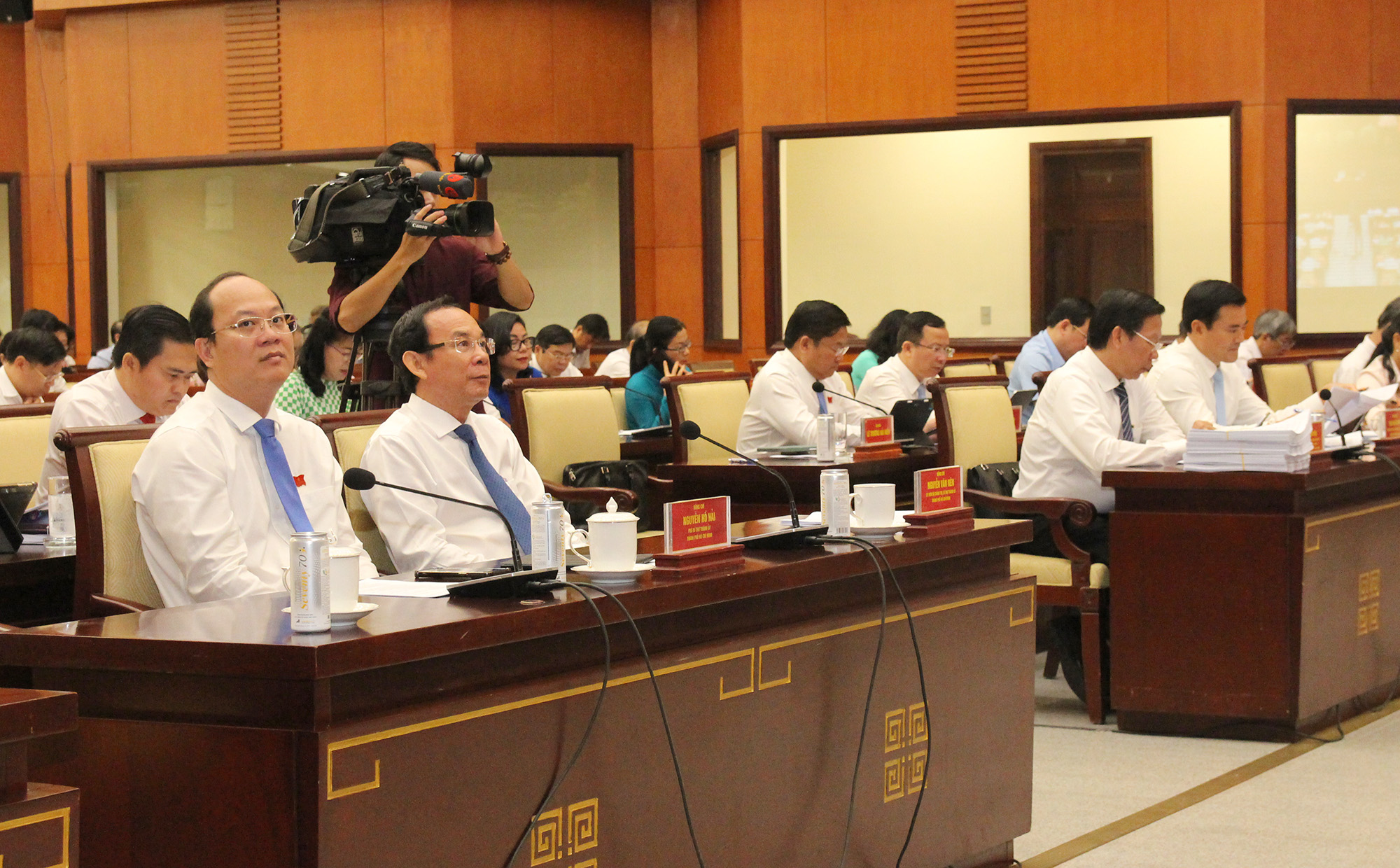 Lãnh đạo Thành ủy TP. Hồ Chí Minh tại Kỳ họp thứ 11 (Ảnh: H.H).